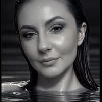 TikTok Account - esmeraldataylor4