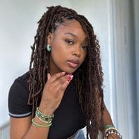 TikTok Account - nayla_sd28