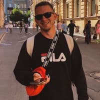 TikTok Account - _elloj_