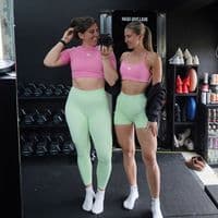 TikTok Account - thehartesisters