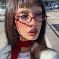 TikTok Account - neon_pink_heart