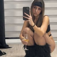 TikTok Account - zikmund.ova