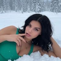 TikTok Account - alisaaademi