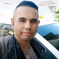 TikTok Account - aksay.kumar.cirebon.2