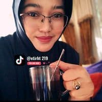 TikTok Account - etirht219
