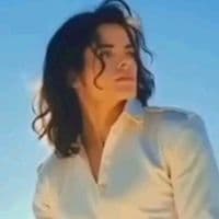 TikTok Account - music.lyrics8750