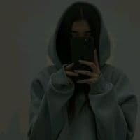 TikTok Account - la.ra._67