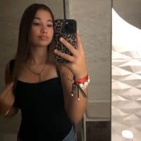 TikTok Account - zoee.h_