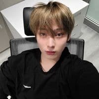 TikTok Account - rkivense