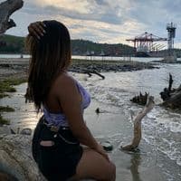 TikTok Account - vitoriavdcs