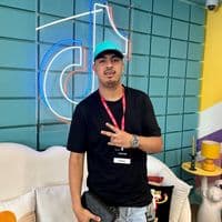 TikTok Account - hakimmilano12