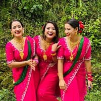 TikTok Account - 3sisterfashioncollection