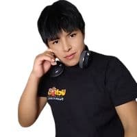 TikTok Account - uchitoproducciones