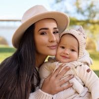 TikTok Account - mama_mika_may