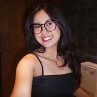 TikTok Account - regitafarahdibaa