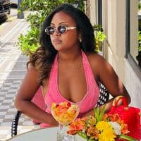 TikTok Account - arivola.rakoto