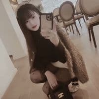 TikTok Account - engiu_