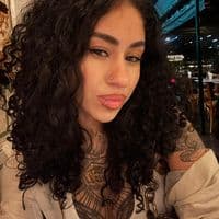 TikTok Account - botelhooliih