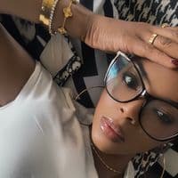 TikTok Account - iconiquedaily