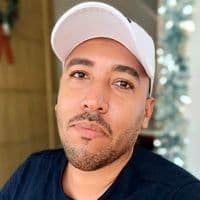 TikTok Account - alexpoemas