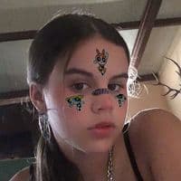 TikTok Account - nellyreyeeess_