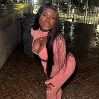 TikTok Account - nelle1378