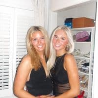 TikTok Account - .katiebenton