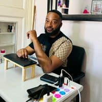 TikTok Account - kennie_the_nail_tech