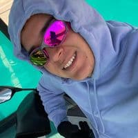 TikTok Account - abrahaml_21