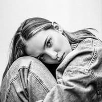 TikTok Account - _avecollin