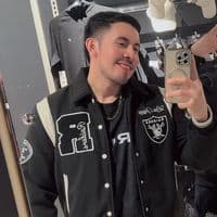 TikTok Account - m__r..1