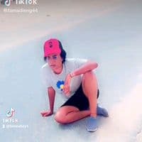 TikTok Account - famaza.boy.from.lakara
