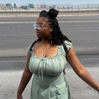 TikTok Account - ilovemesome2pac