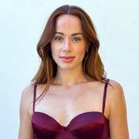 TikTok Account - whitneyleavitt