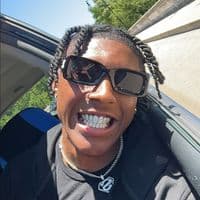 TikTok Account - eze.see