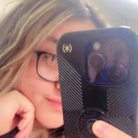 TikTok Account - e.avila.21