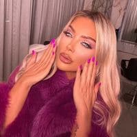 TikTok Account - emanuella.fn