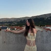 TikTok Account - alepernes