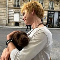 TikTok Account - viktoronbump