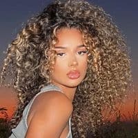 TikTok Account - yasminamts