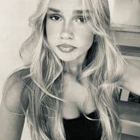 TikTok Account - _ella_franck_