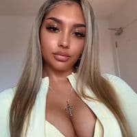 TikTok Account - nikkidesborough