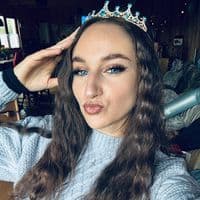 TikTok Account - aleeee.dumi