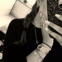 TikTok Account - zo_e13