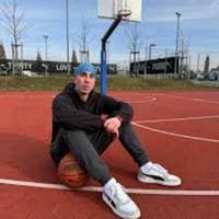 TikTok Account - edit.jones3